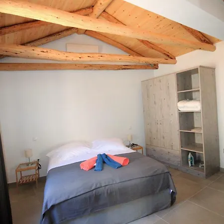 Apartment Topalio